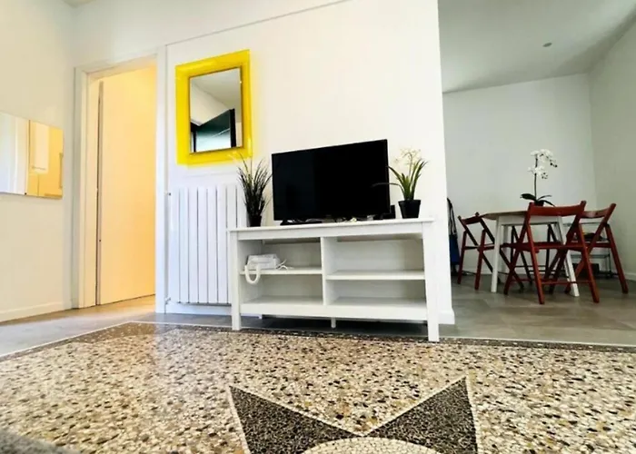 Comodissimo Gaslini E Mare